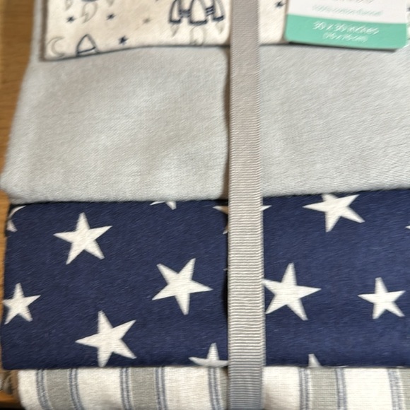 100% COTTON 4 PACK RECEIVING BLANKETS - Picture 6 of 7